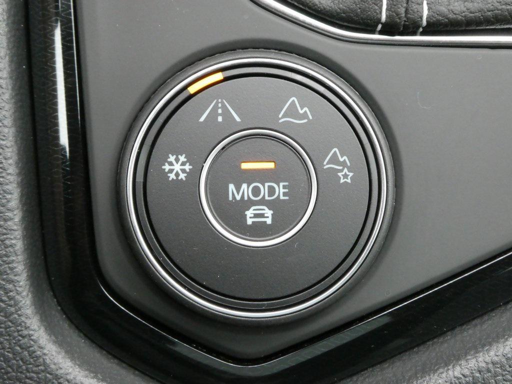 new 2025 Volkswagen Taos car, priced at $33,116