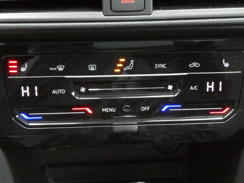 new 2025 Volkswagen Taos car, priced at $33,116