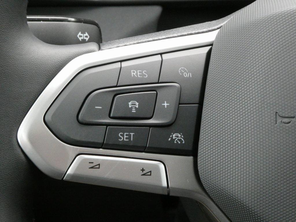 new 2025 Volkswagen Taos car, priced at $33,116
