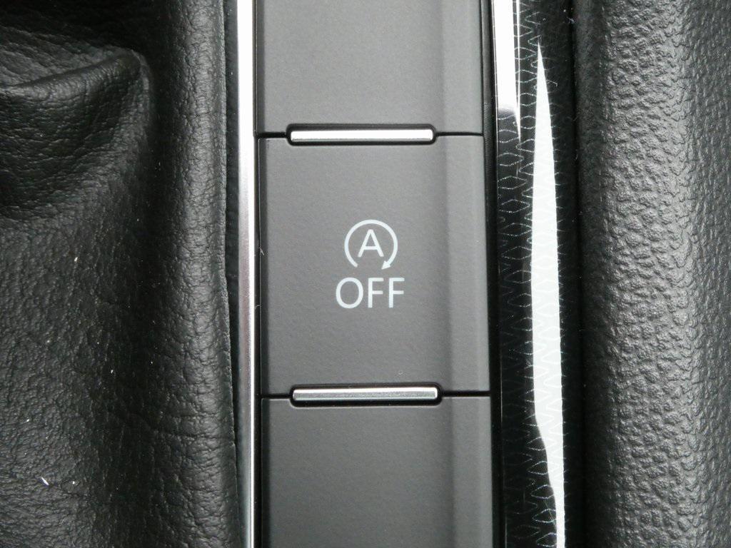 new 2025 Volkswagen Taos car, priced at $33,116