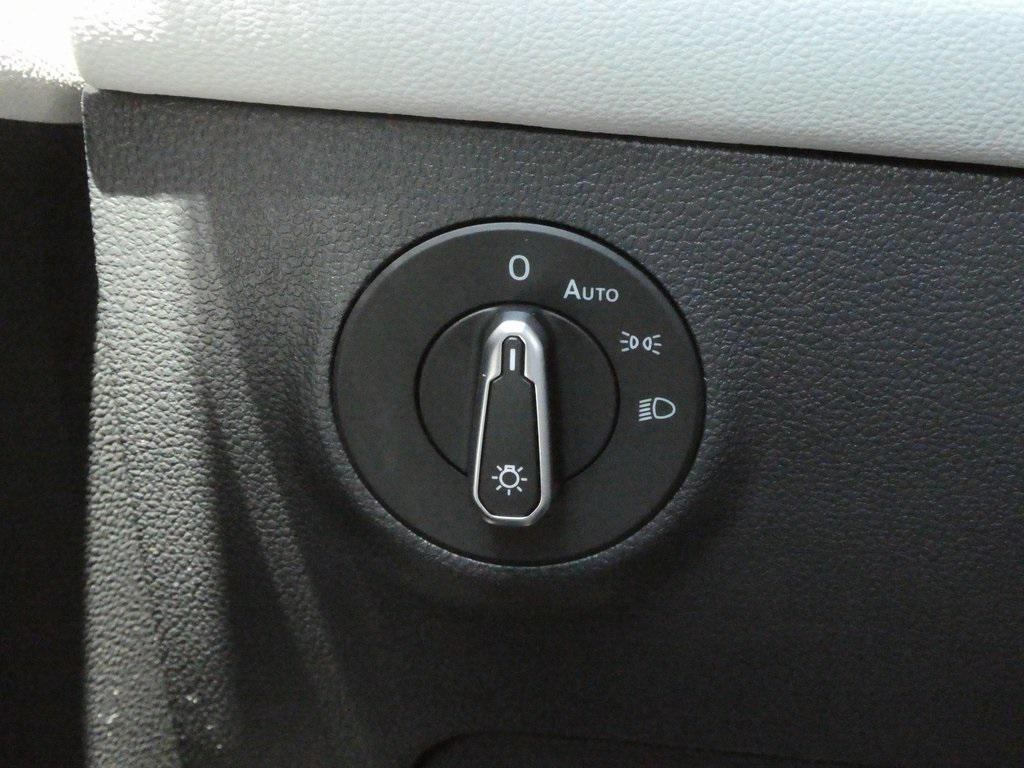 new 2025 Volkswagen Taos car, priced at $27,786
