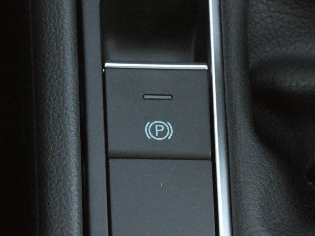 new 2025 Volkswagen Jetta car, priced at $25,916