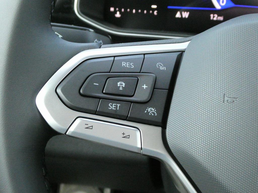 new 2025 Volkswagen Jetta car, priced at $25,916