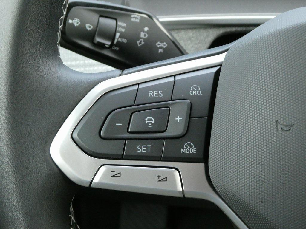 new 2025 Volkswagen Tiguan car, priced at $32,266
