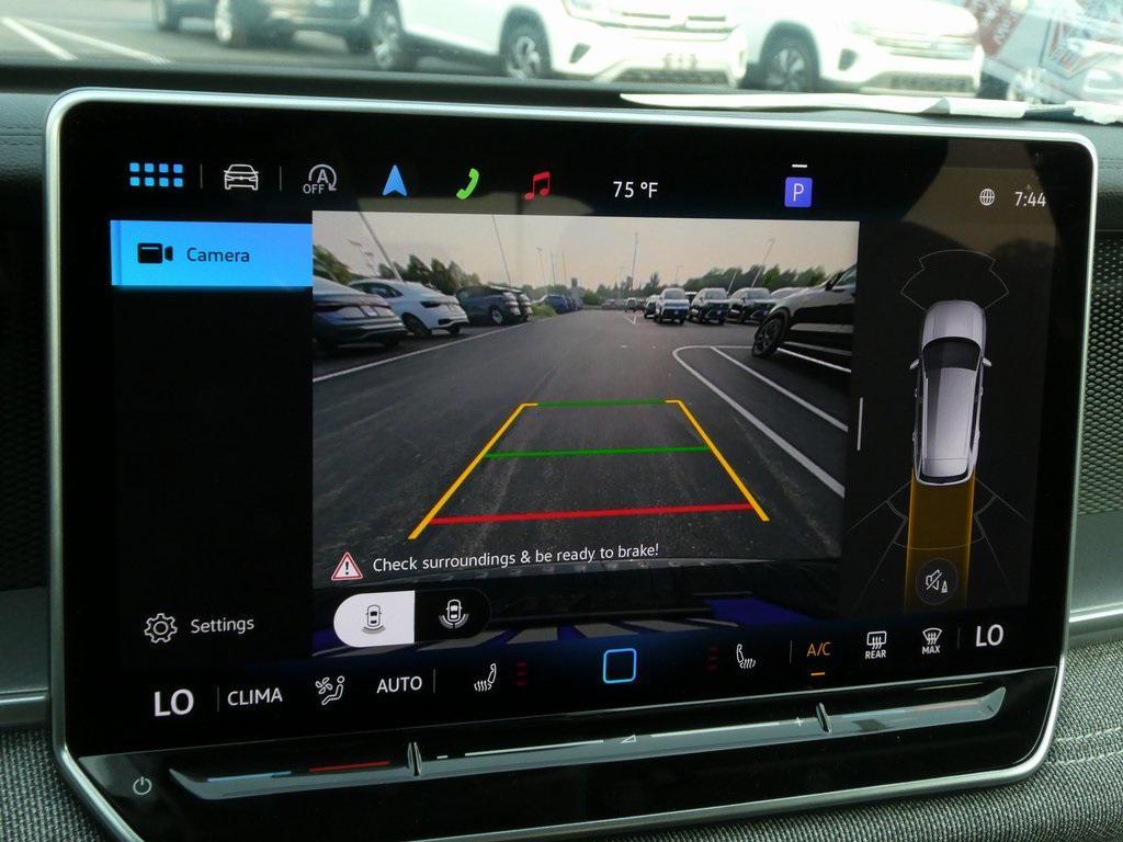 new 2025 Volkswagen Tiguan car, priced at $32,266