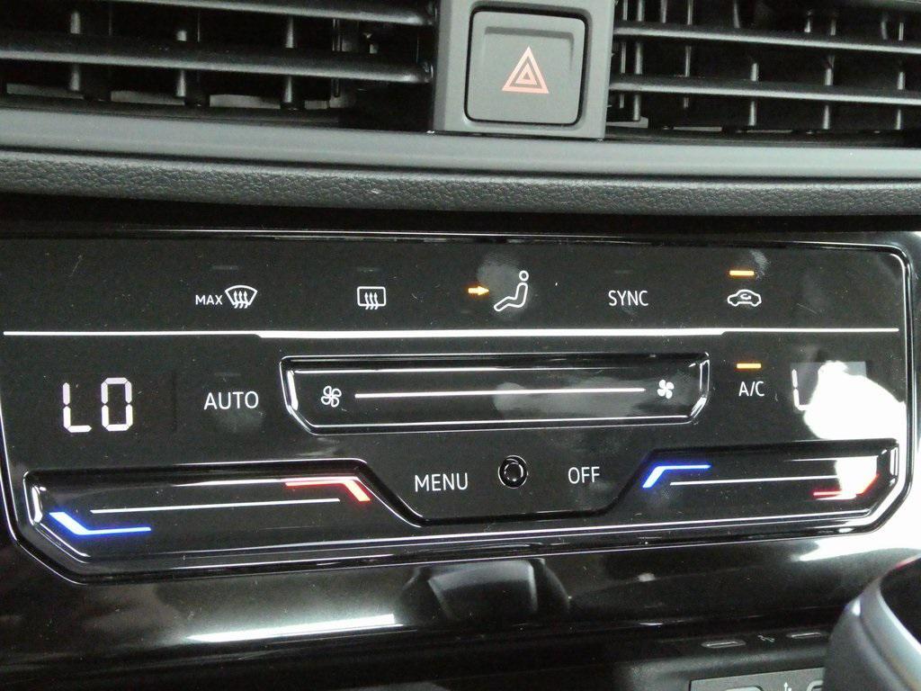 new 2025 Volkswagen Jetta car, priced at $24,150