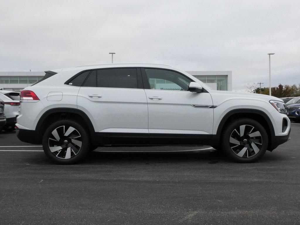 new 2026 Volkswagen Atlas Cross Sport car, priced at $48,106