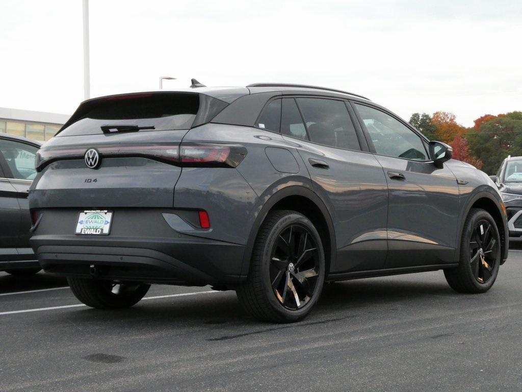 new 2025 Volkswagen ID.4 car, priced at $50,257