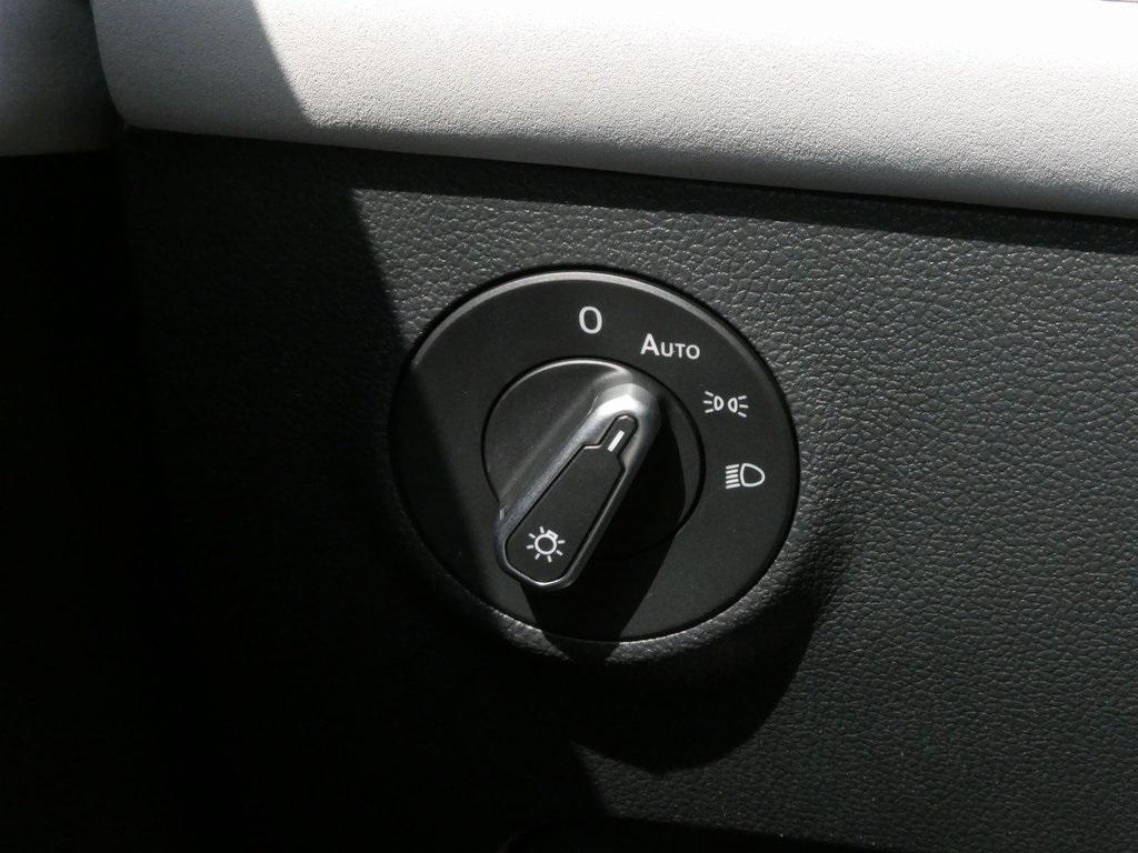 new 2025 Volkswagen Taos car, priced at $29,350
