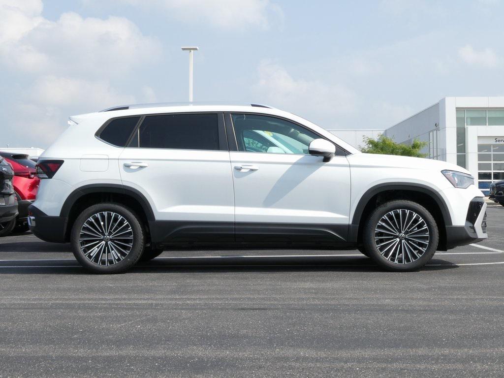 new 2025 Volkswagen Taos car, priced at $29,350