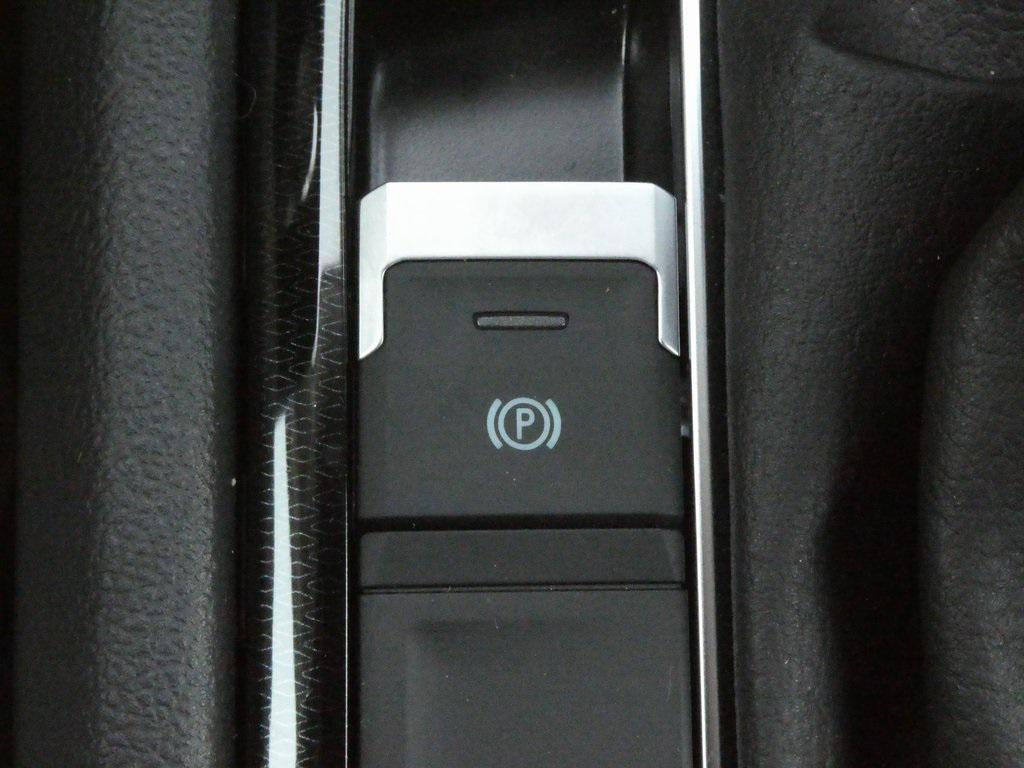 new 2025 Volkswagen Taos car, priced at $29,350