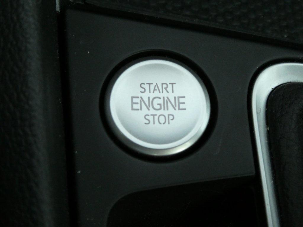 new 2025 Volkswagen Jetta car, priced at $26,612