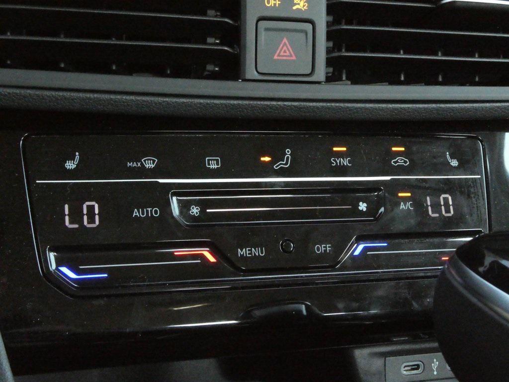 new 2025 Volkswagen Jetta car, priced at $26,612