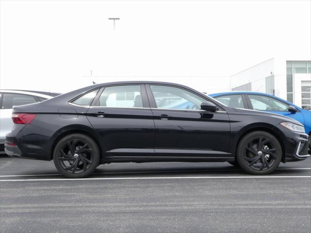 new 2025 Volkswagen Jetta car, priced at $26,612