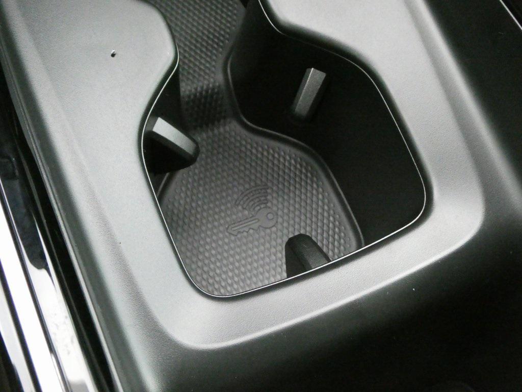 new 2025 Volkswagen ID.4 car, priced at $45,148