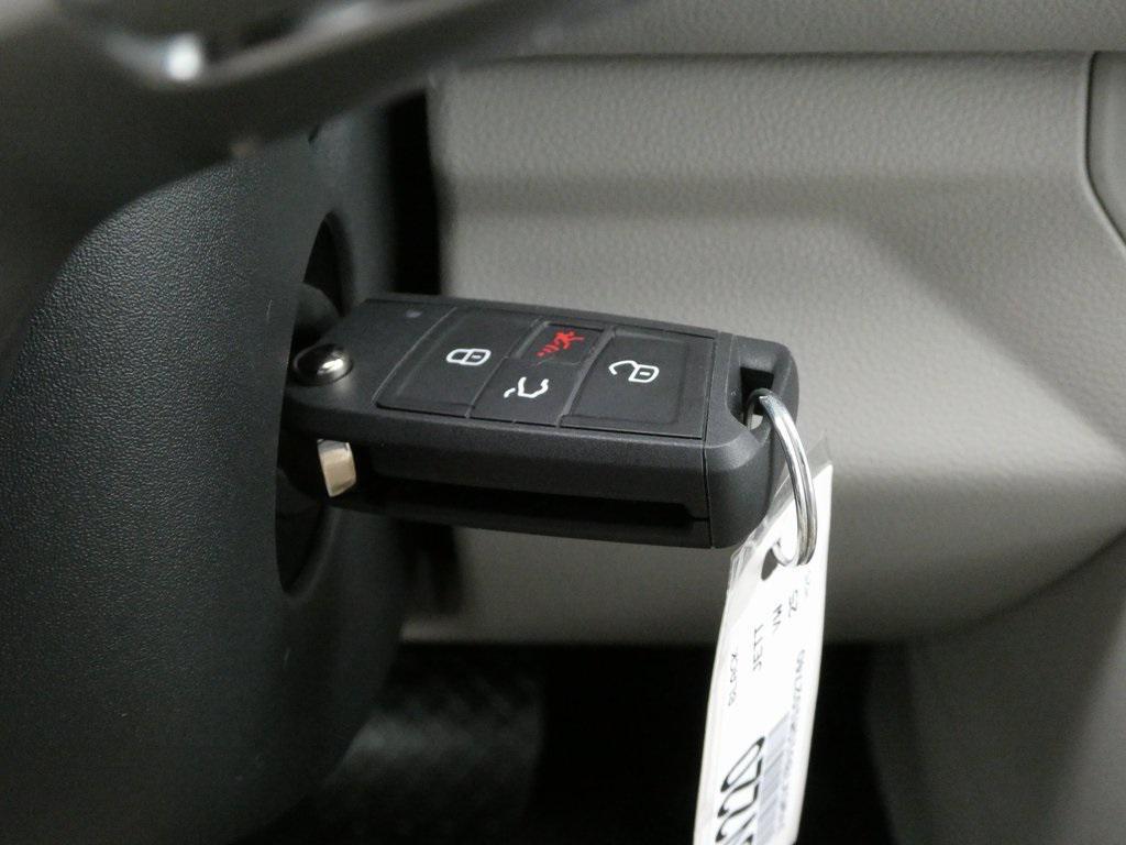 new 2025 Volkswagen Jetta car, priced at $24,338
