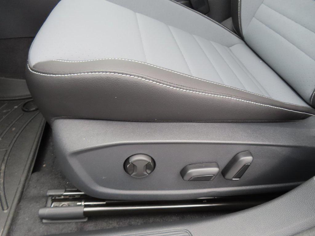 new 2025 Volkswagen Jetta car, priced at $27,049
