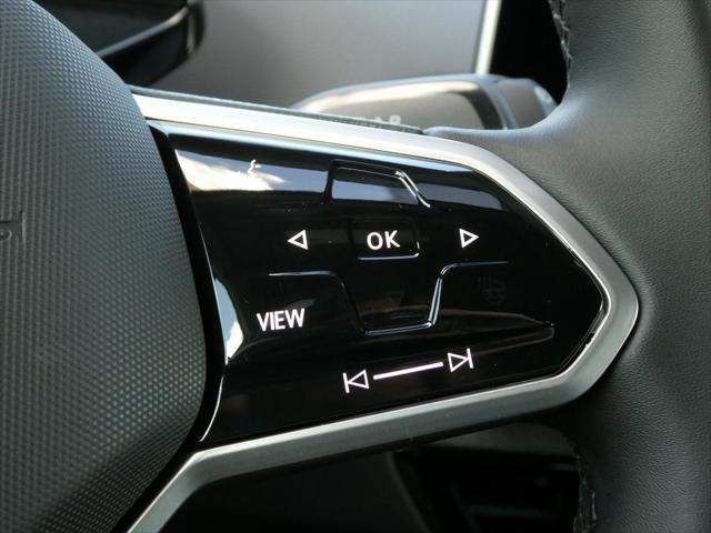 new 2025 Volkswagen ID.4 car, priced at $44,626