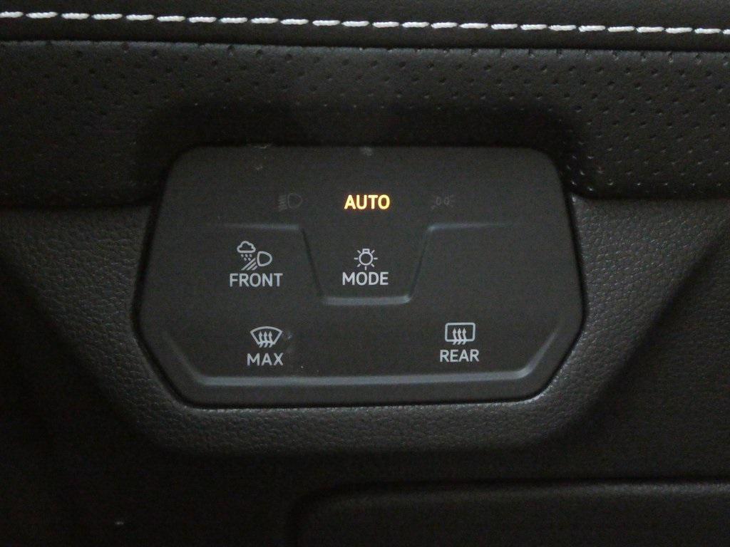 new 2025 Volkswagen Atlas Cross Sport car, priced at $47,012