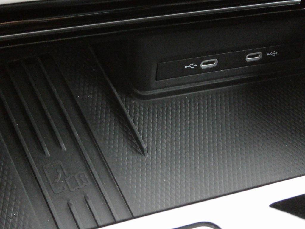 new 2025 Volkswagen Atlas Cross Sport car, priced at $47,012