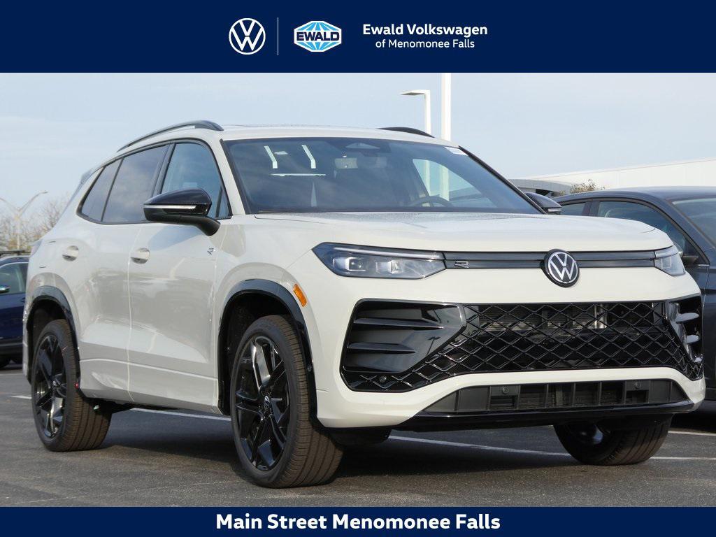 new 2025 Volkswagen Tiguan car, priced at $38,636