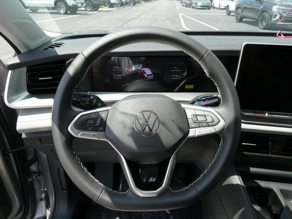 new 2025 Volkswagen Tiguan car, priced at $37,416
