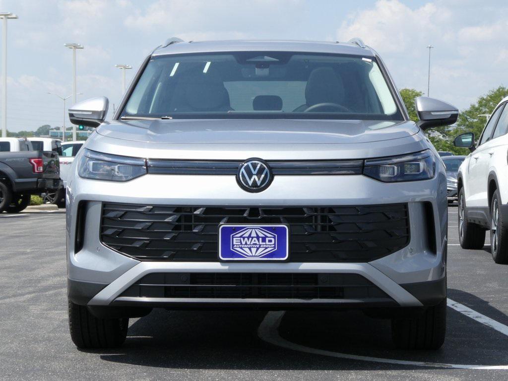 new 2025 Volkswagen Tiguan car, priced at $37,416