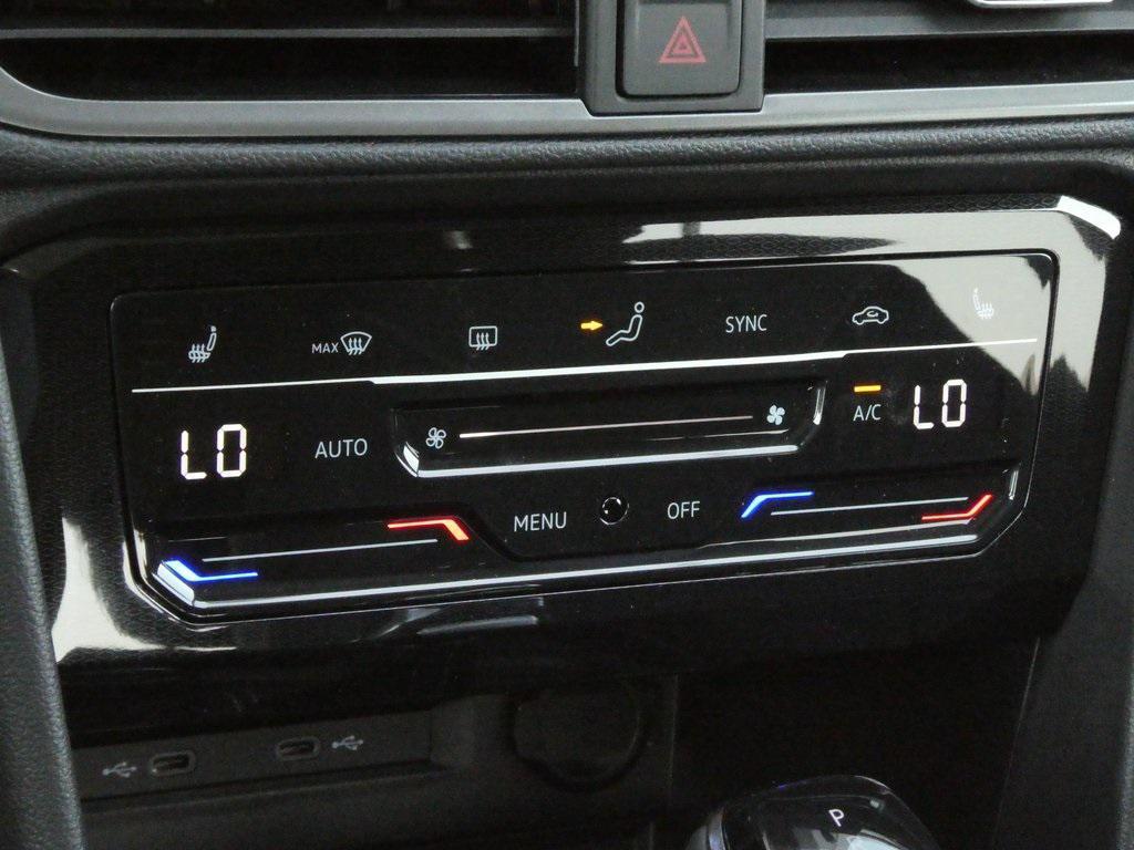 new 2025 Volkswagen Taos car, priced at $33,116