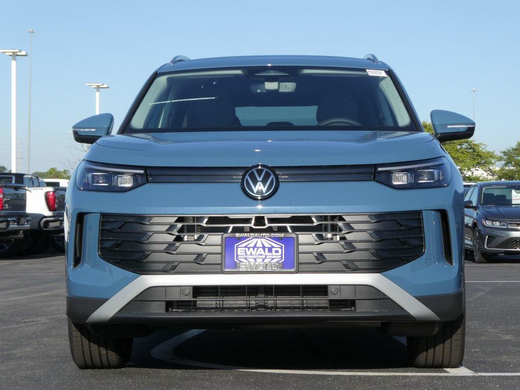 new 2025 Volkswagen Tiguan car, priced at $34,431