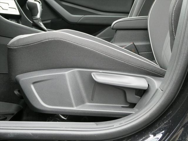 new 2025 Volkswagen Jetta car, priced at $25,024