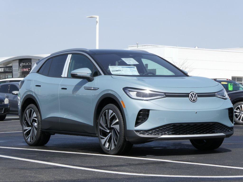 new 2025 Volkswagen ID.4 car, priced at $52,677
