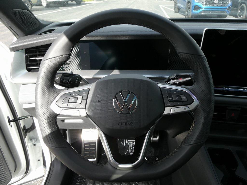 new 2025 Volkswagen Tiguan car, priced at $39,476