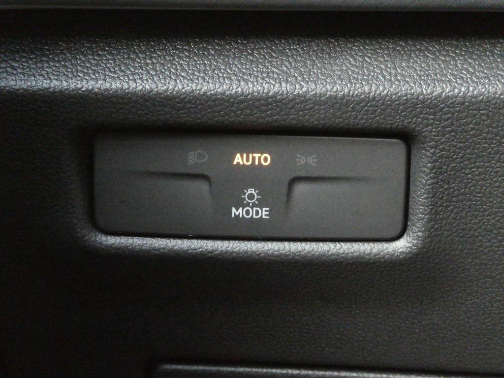 new 2025 Volkswagen Tiguan car, priced at $39,476