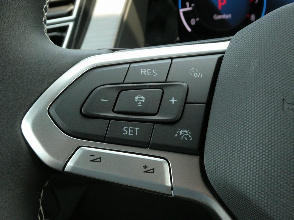 new 2025 Volkswagen Atlas Cross Sport car, priced at $42,591