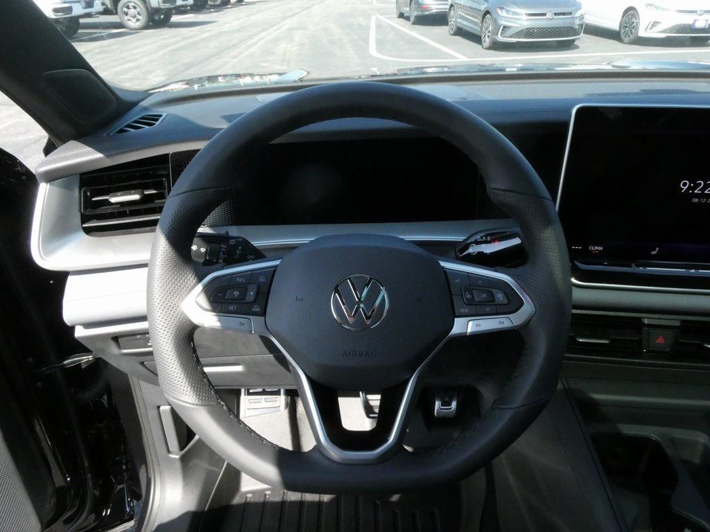 new 2025 Volkswagen Tiguan car, priced at $38,626