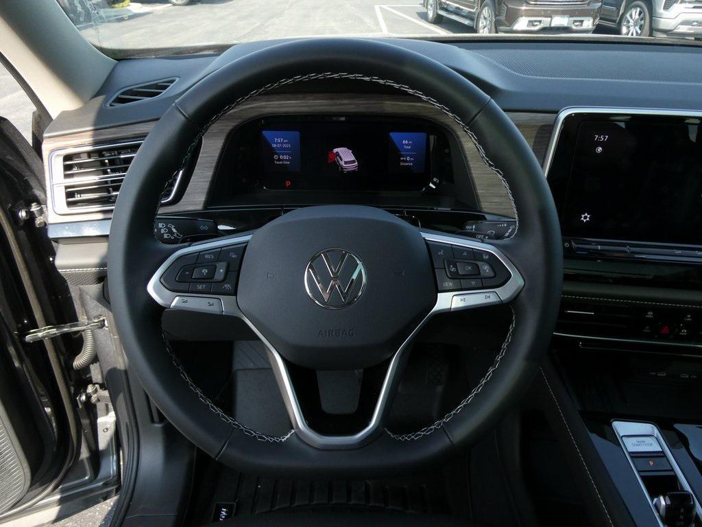 new 2025 Volkswagen Atlas car, priced at $46,170