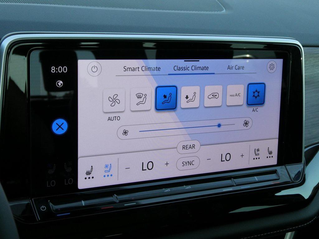 new 2025 Volkswagen Atlas car, priced at $46,170