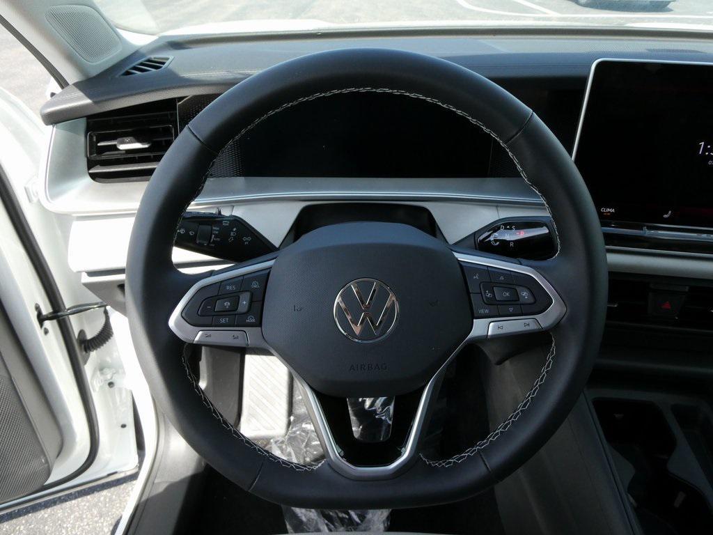 new 2025 Volkswagen Tiguan car, priced at $34,470