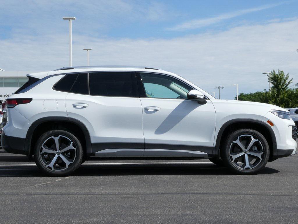 new 2025 Volkswagen Tiguan car, priced at $34,470