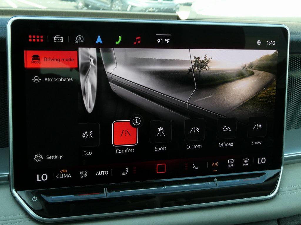 new 2025 Volkswagen Tiguan car, priced at $34,470
