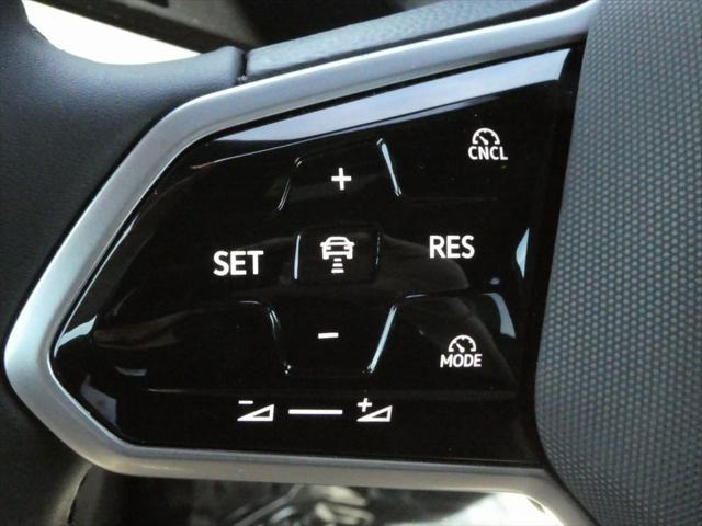 new 2025 Volkswagen ID.4 car, priced at $49,573