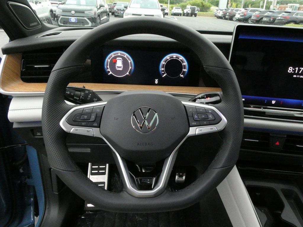 new 2025 Volkswagen Tiguan car, priced at $43,381