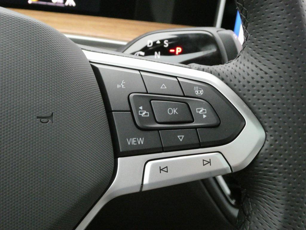 new 2025 Volkswagen Tiguan car, priced at $43,381
