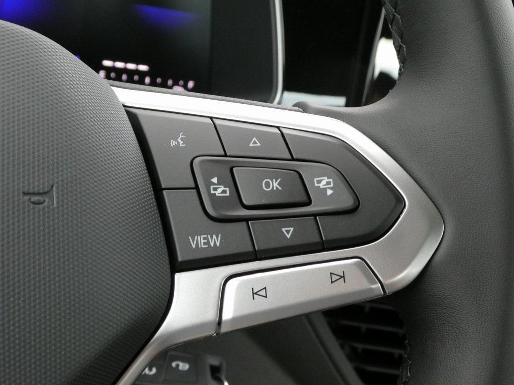 new 2025 Volkswagen Jetta car, priced at $24,650