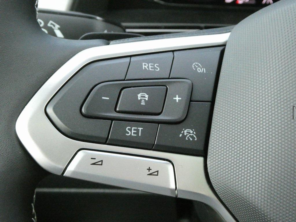 new 2025 Volkswagen Atlas Cross Sport car, priced at $42,591