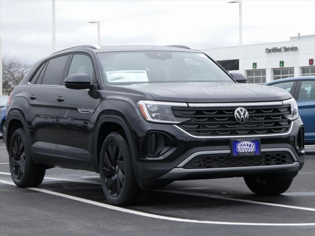 new 2025 Volkswagen Atlas Cross Sport car, priced at $43,103