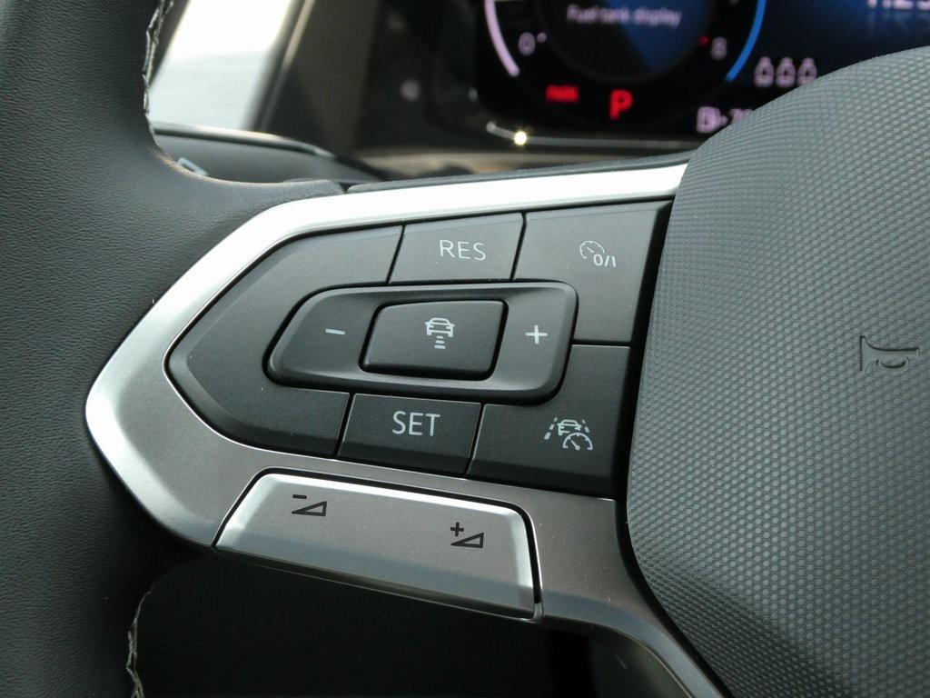 new 2025 Volkswagen Atlas Cross Sport car, priced at $43,103