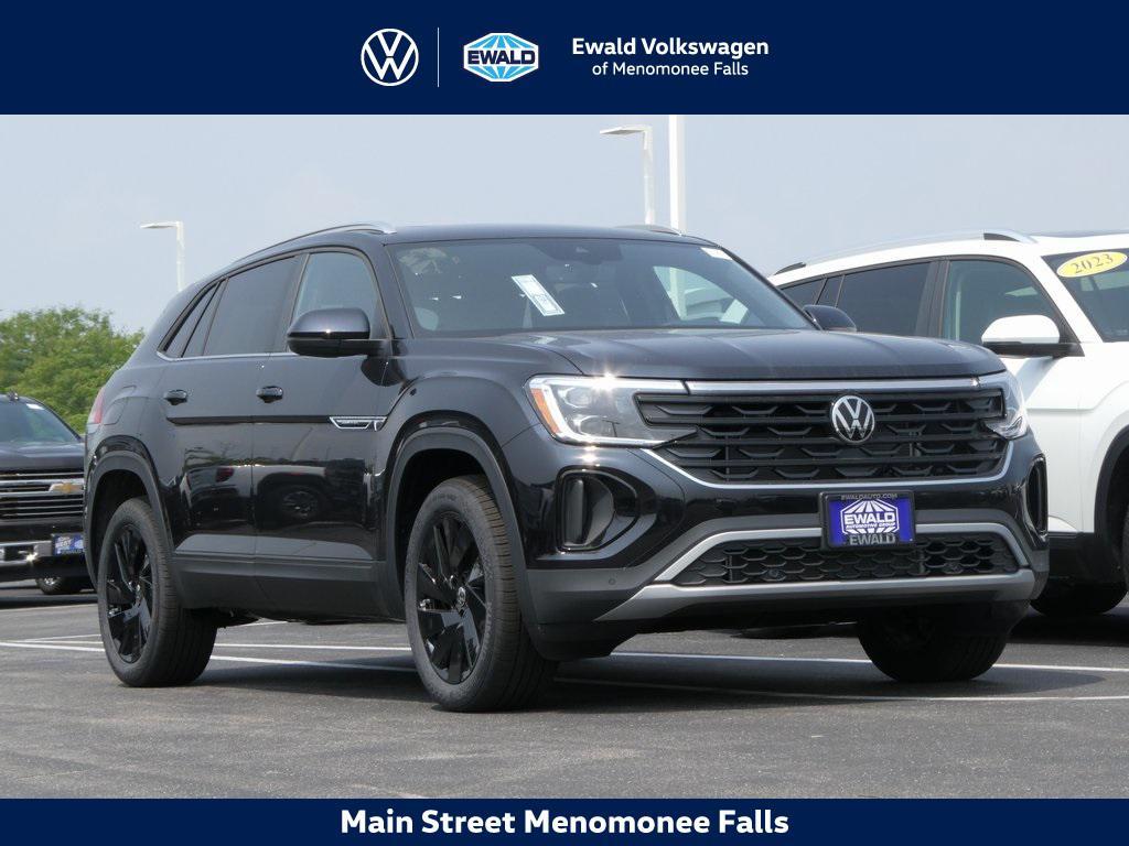 new 2025 Volkswagen Atlas Cross Sport car, priced at $43,103