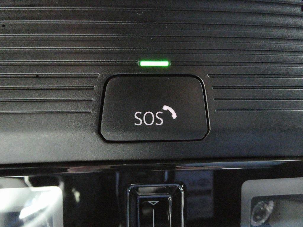 new 2025 Volkswagen ID.4 car, priced at $50,428