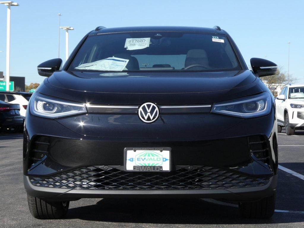 new 2025 Volkswagen ID.4 car, priced at $50,428